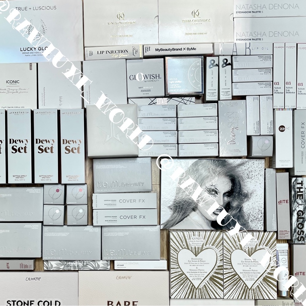 THE BIGGEST BEST HIGH-END LUXURY MYSTERY MAKEUP BOX • NOW 3X MSRP LIMITED TIME